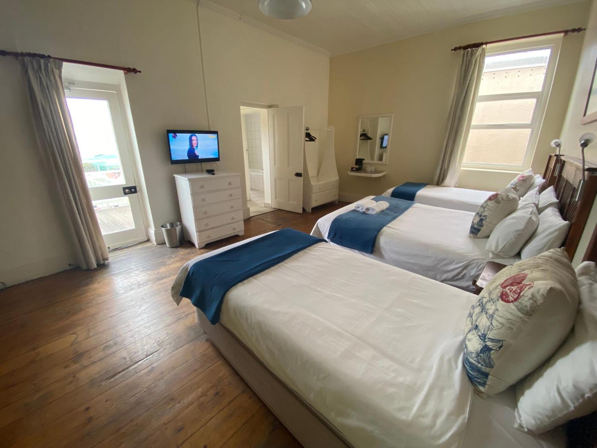 Green Door Guesthouse 모젤베이 객실 사진