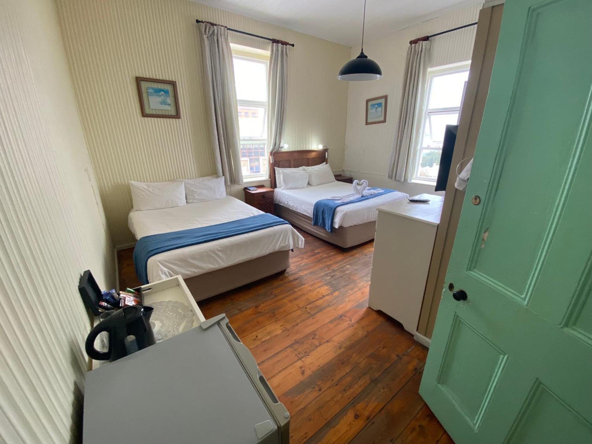Green Door Guesthouse 모젤베이 객실 사진
