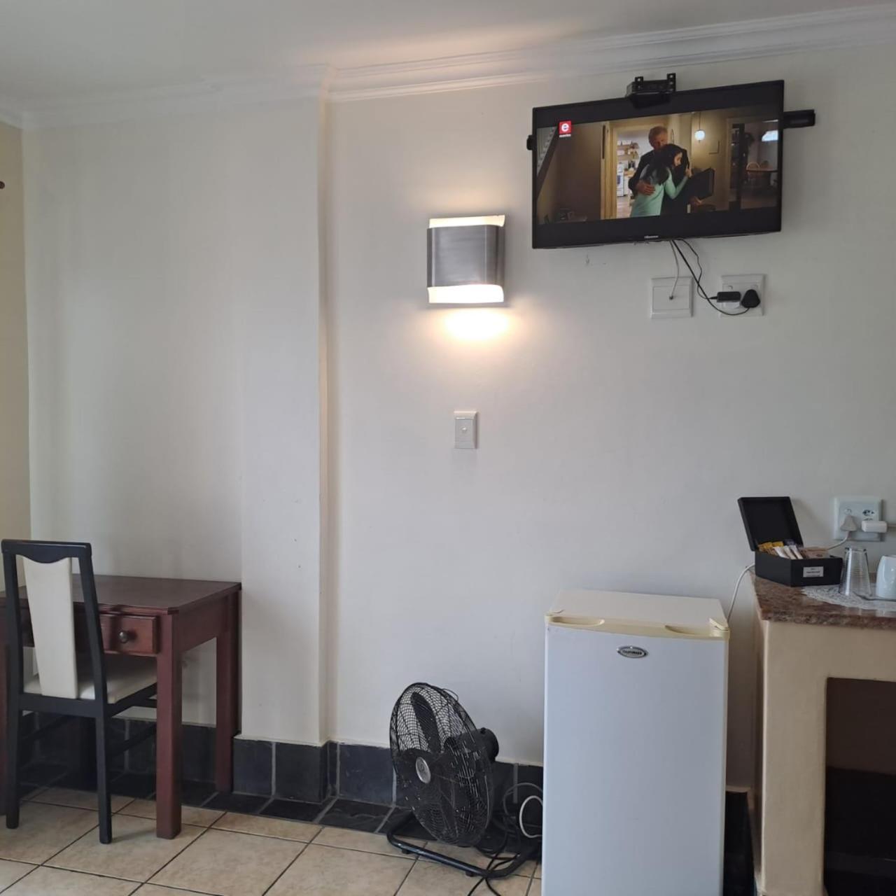 Green Door Guesthouse 모젤베이 객실 사진