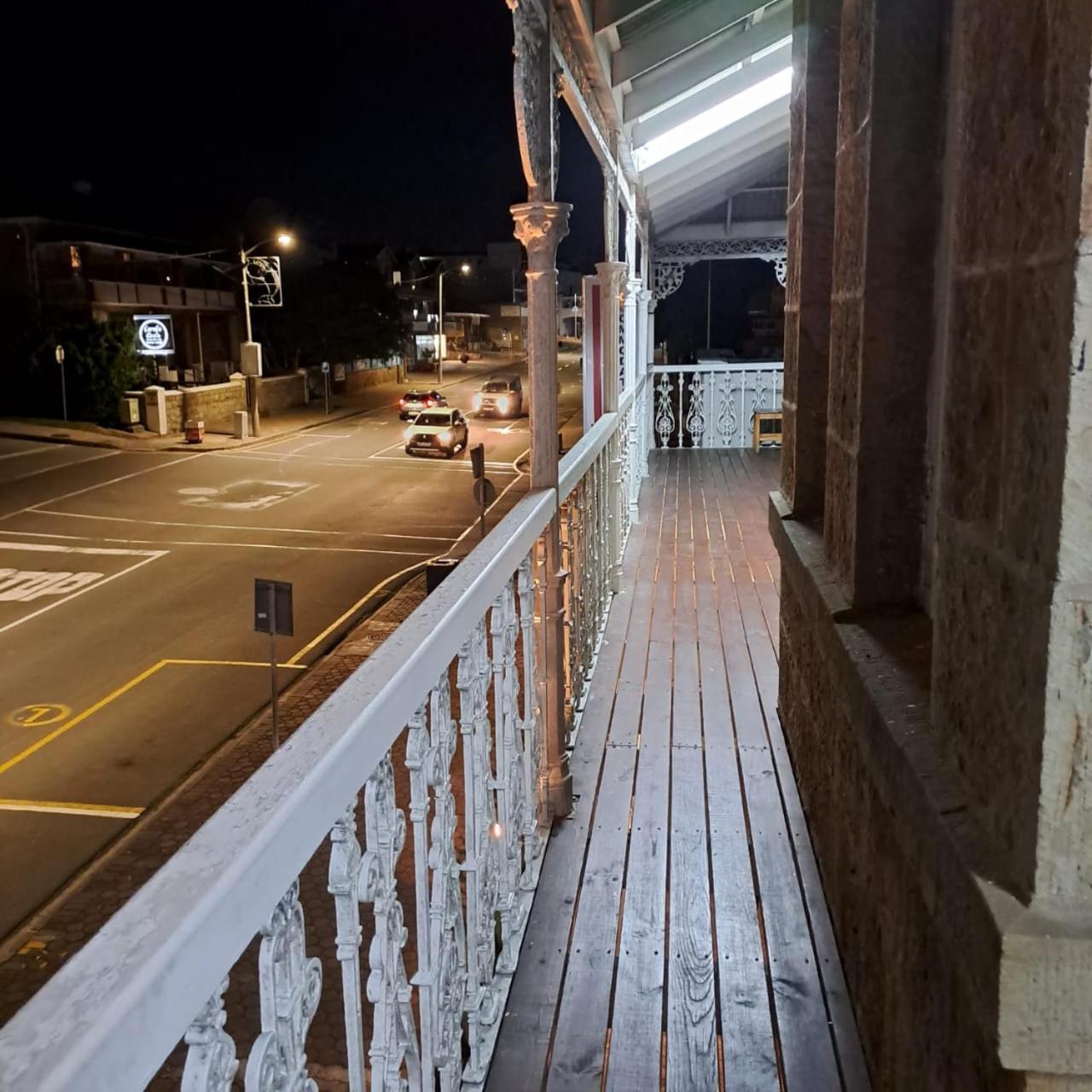 Green Door Guesthouse 모젤베이 외부 사진