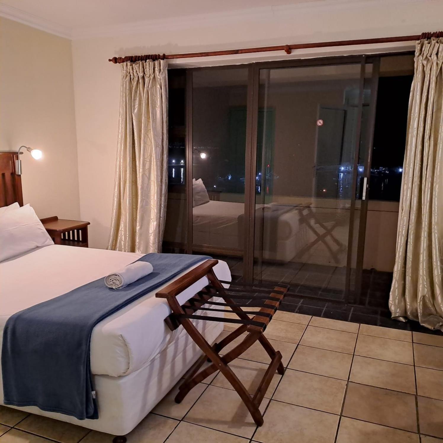 Green Door Guesthouse 모젤베이 객실 사진