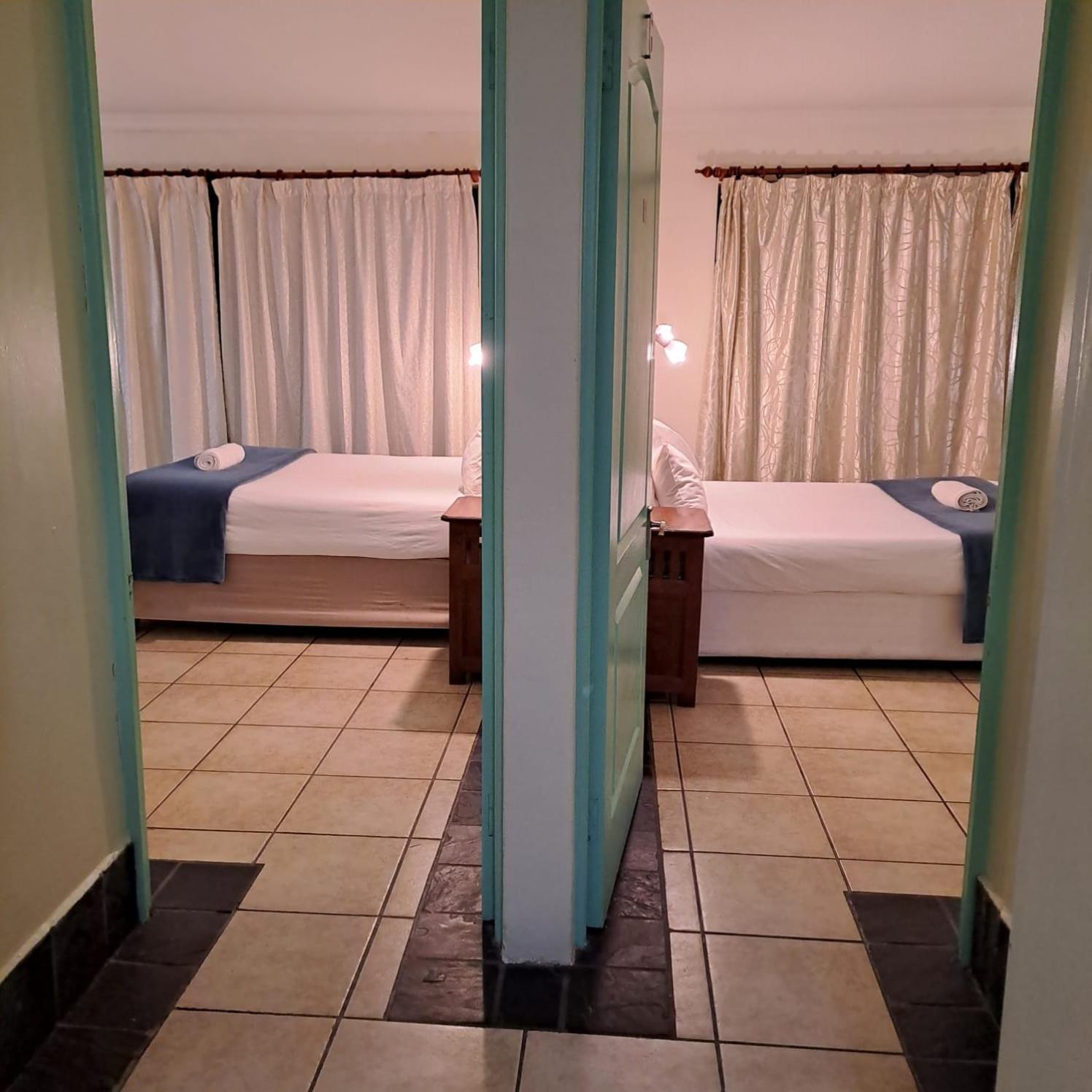 Green Door Guesthouse 모젤베이 객실 사진